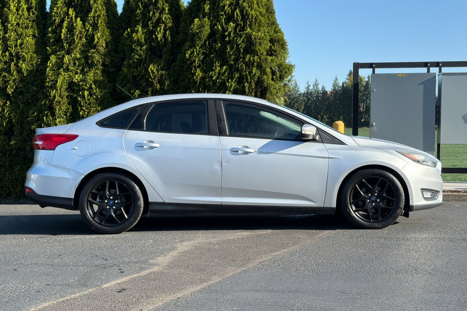 2016 Ford Focus — rear three-quarter view
