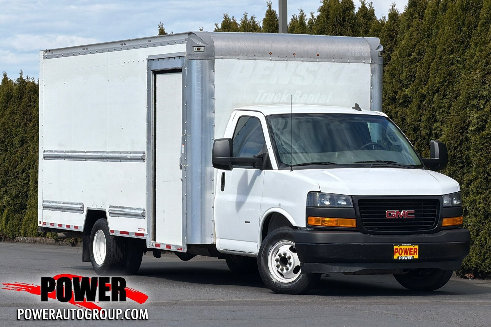 2022 GMC Savana Cutaway 3500