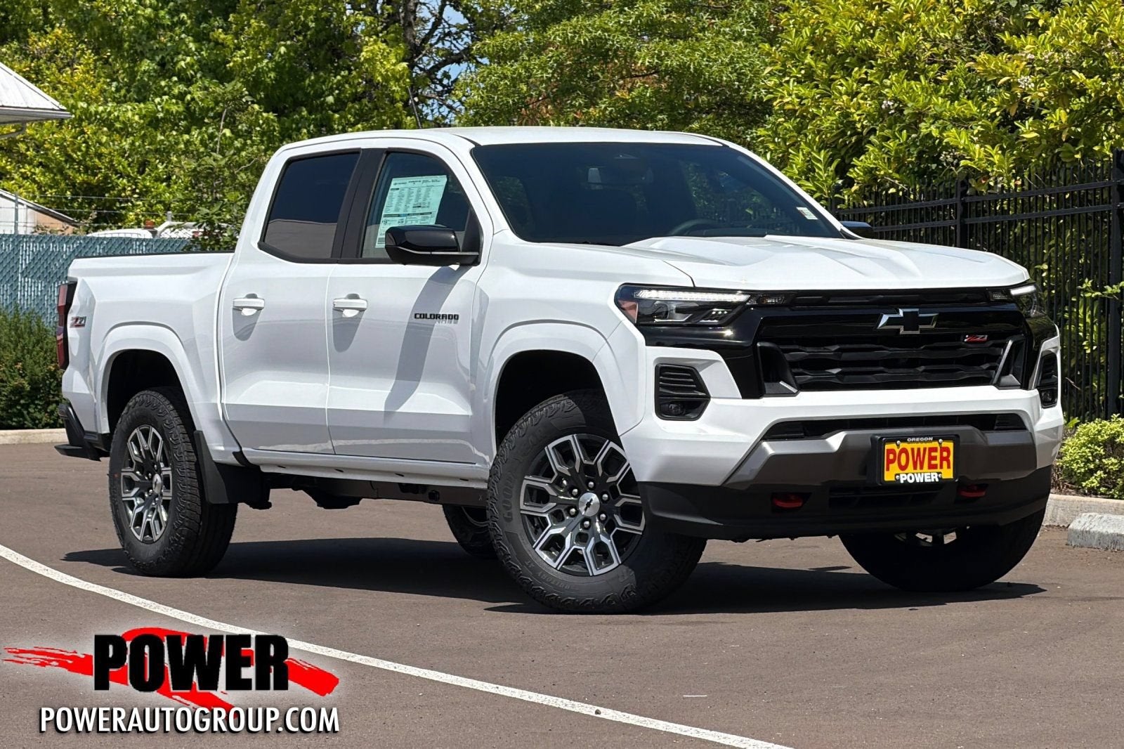 2026 Chevrolet Colorado Z71 in Summit White — front three-quarter view