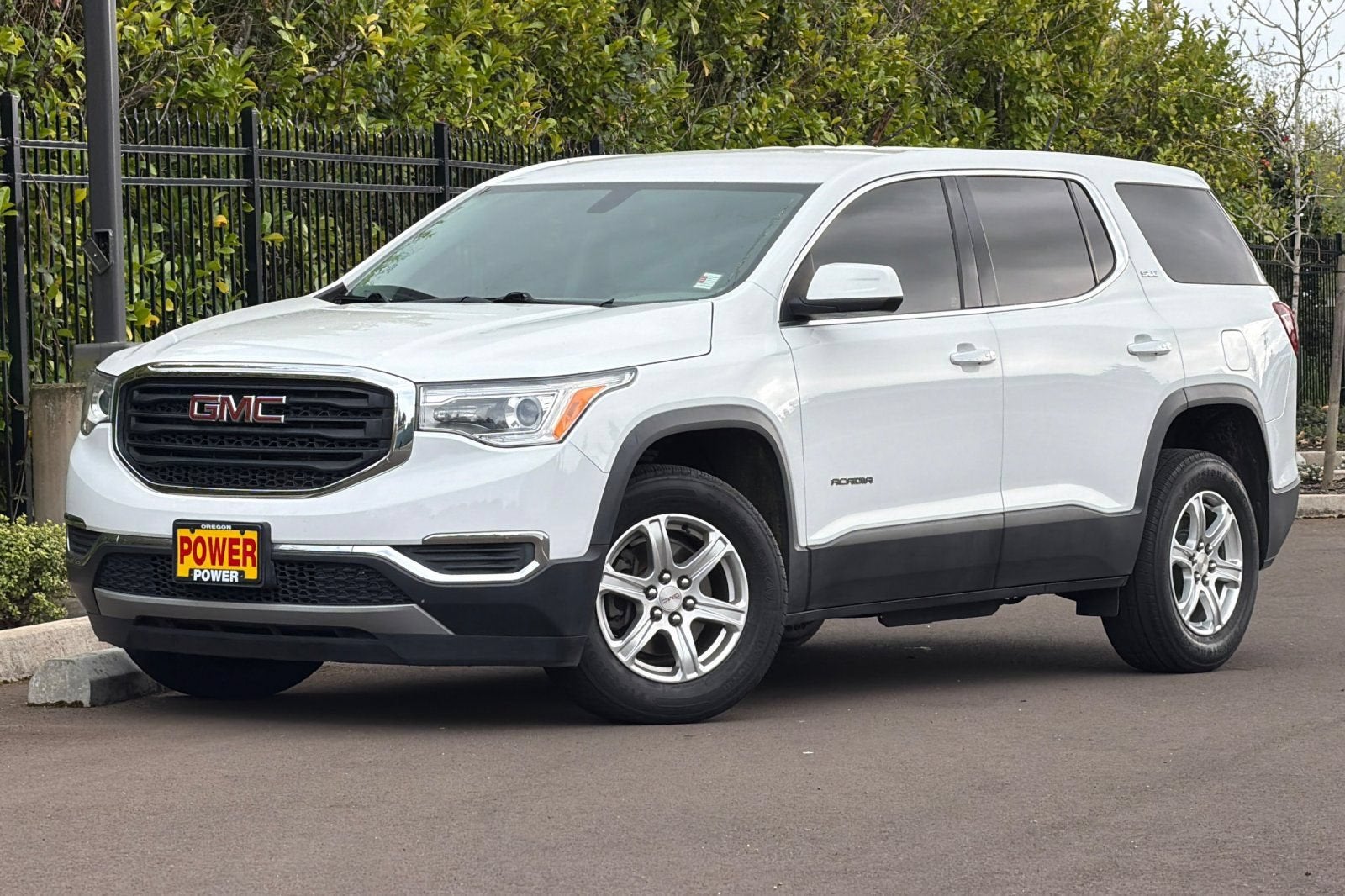 2019 GMC Acadia — side profile view