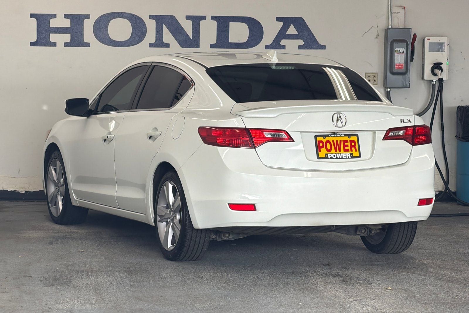 2015 Acura ILX — detail view