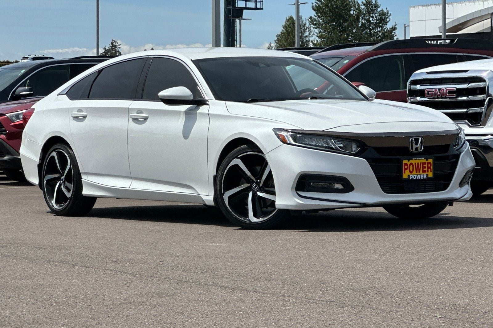 2019 Honda Accord — side profile view