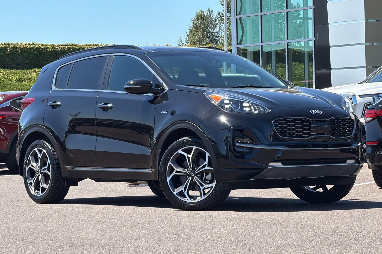 2020 Kia Sportage — side profile view