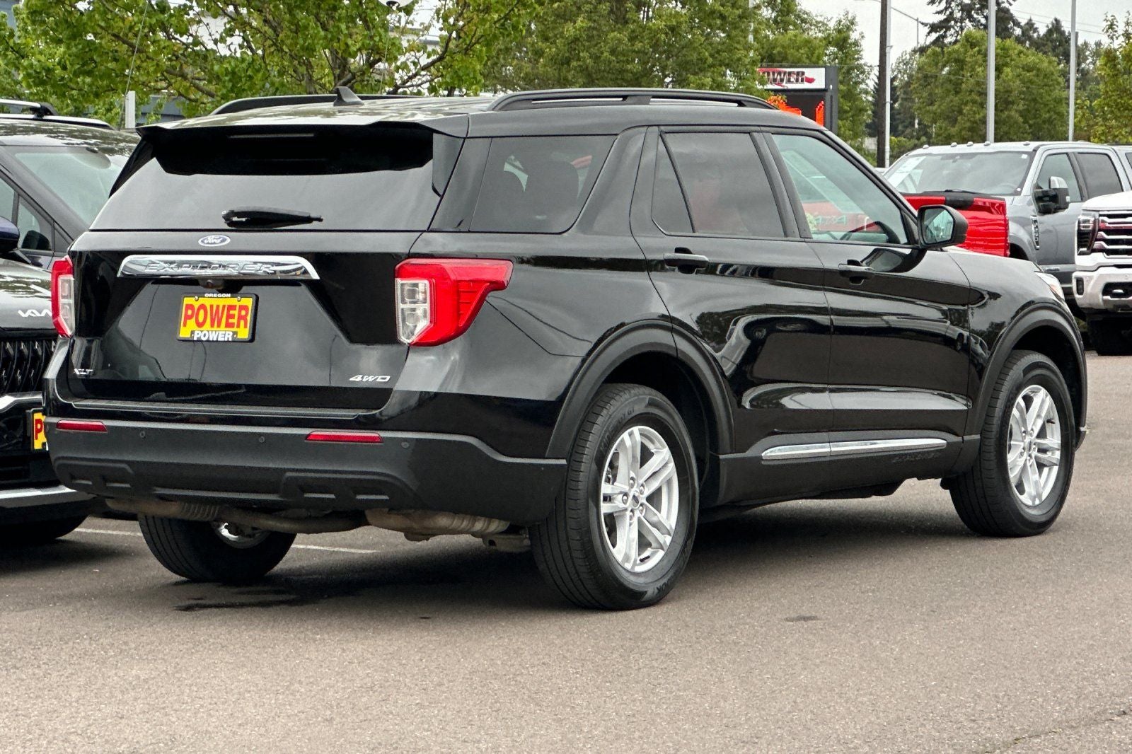 2023 Ford Explorer — interior view