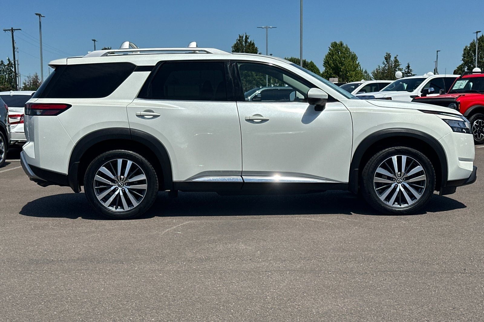 2022 Nissan Pathfinder — rear three-quarter view