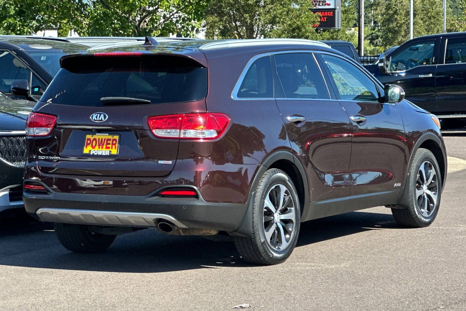2016 Kia Sorento — interior view
